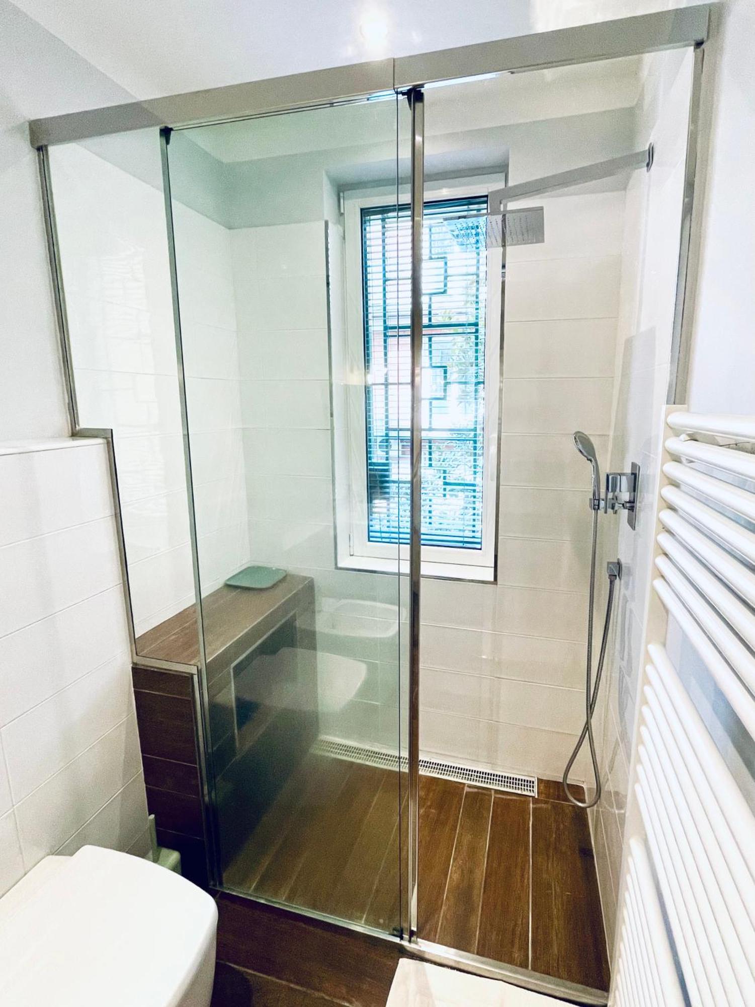 Casa Di Dora Elegante 3 Camere Sant'Orsola Bologna Ngoại thất bức ảnh