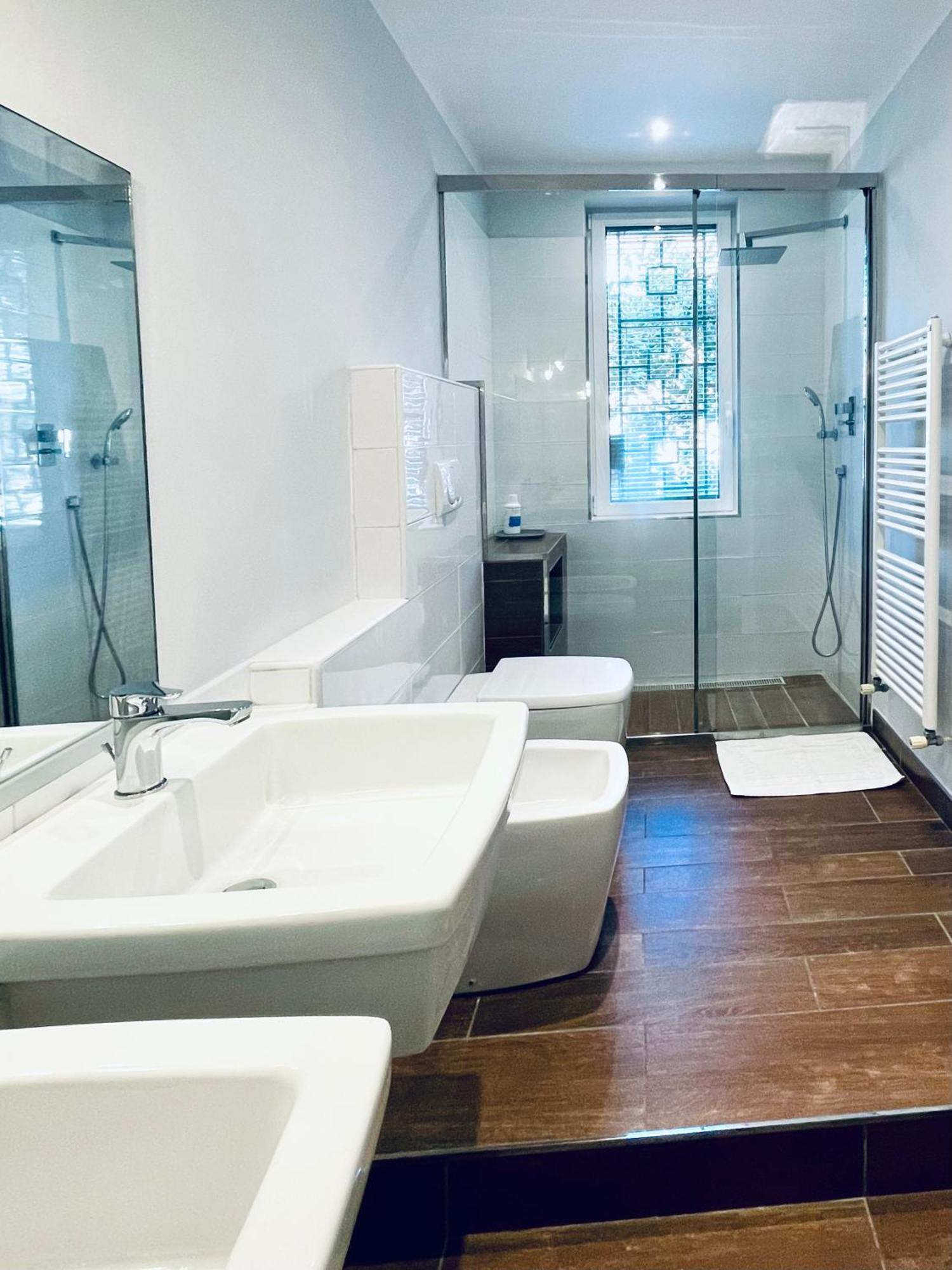 Casa Di Dora Elegante 3 Camere Sant'Orsola Bologna Ngoại thất bức ảnh